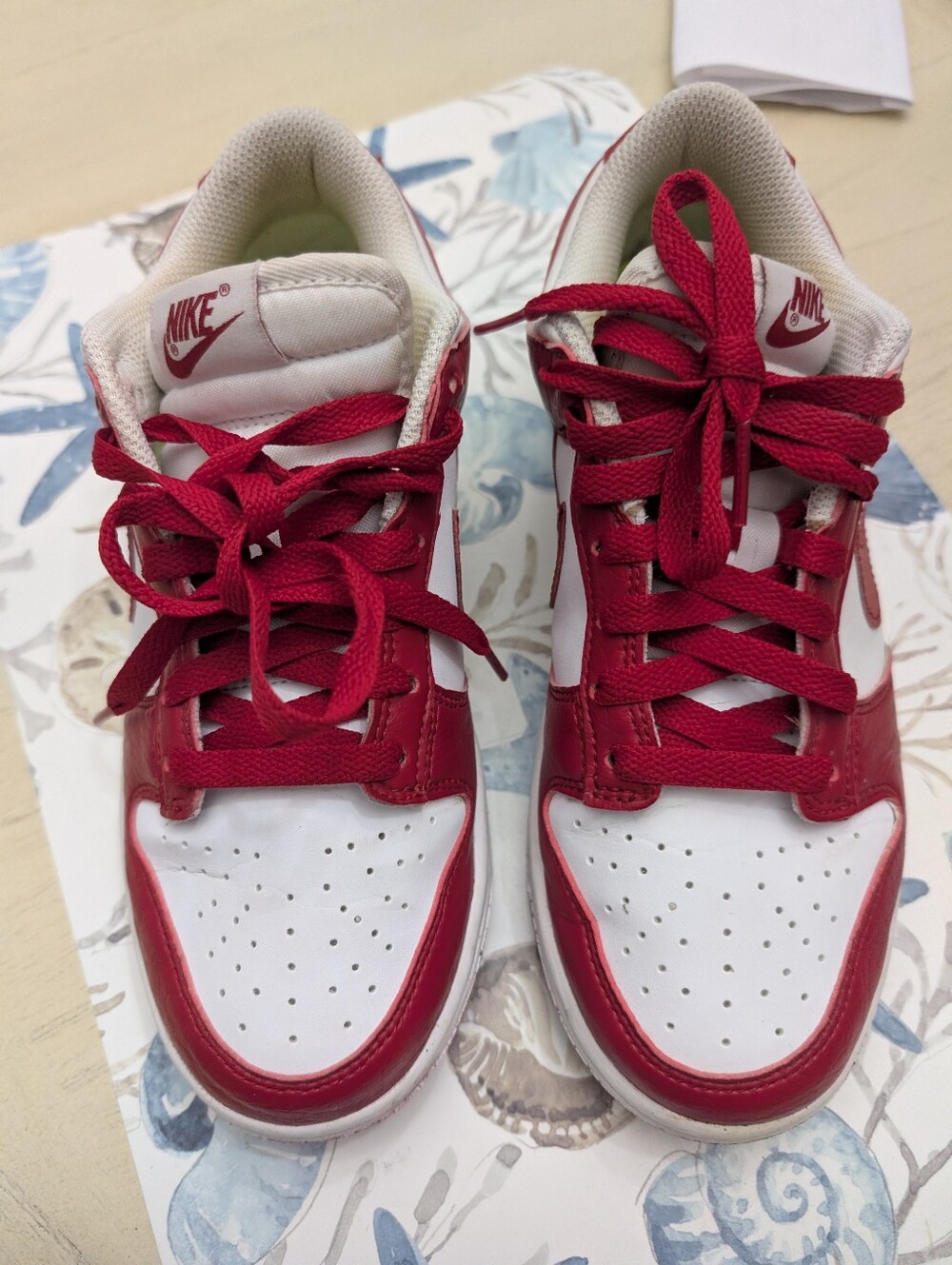 Nike Dunks 2015 White and Red Low-Top Sneakers Size 7